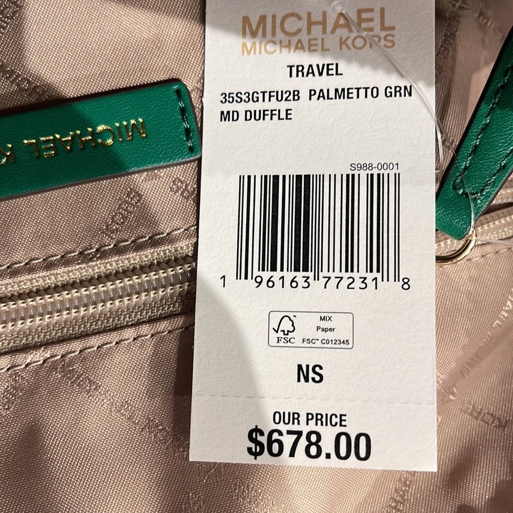 Michael Kors med Duffle Travel - Leather/Coated
PALMETTO GREEN
MD DUFFLE
NWT - Picture 9 of 16